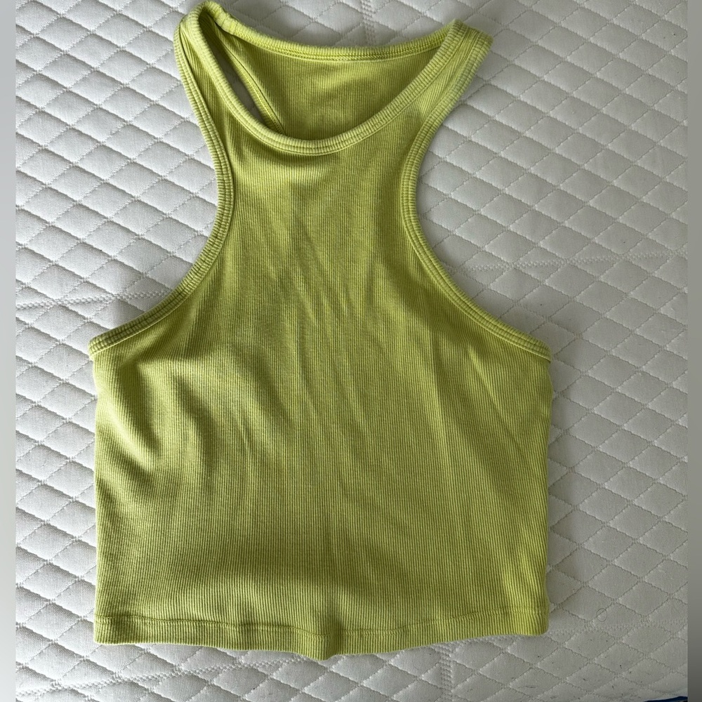 Lululemon neon green/lime ribbed crop tank size xs/small